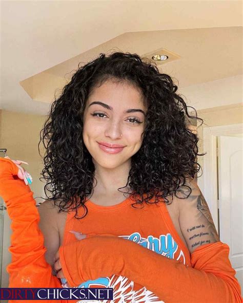 malu trevejo leak pussy|Free malu trevejo (528) Porn Videos